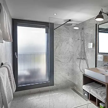 Nova (adults Only) Otel 4*