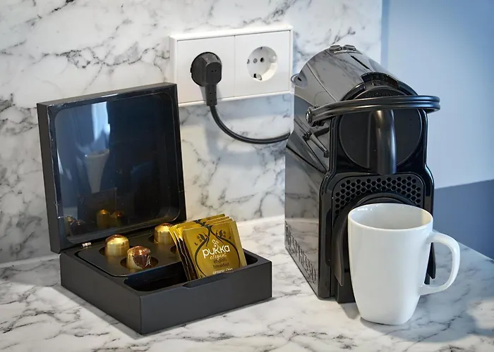 מלון Nova (adults Only)